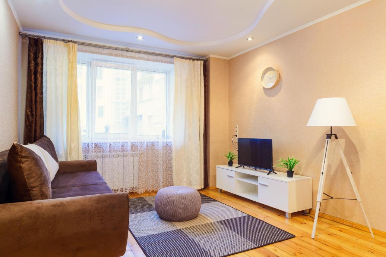 Bright Apartments On Internatsionalnaya Minsk Extérieur photo